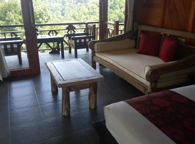Gasthof Dua Bintang Munduk