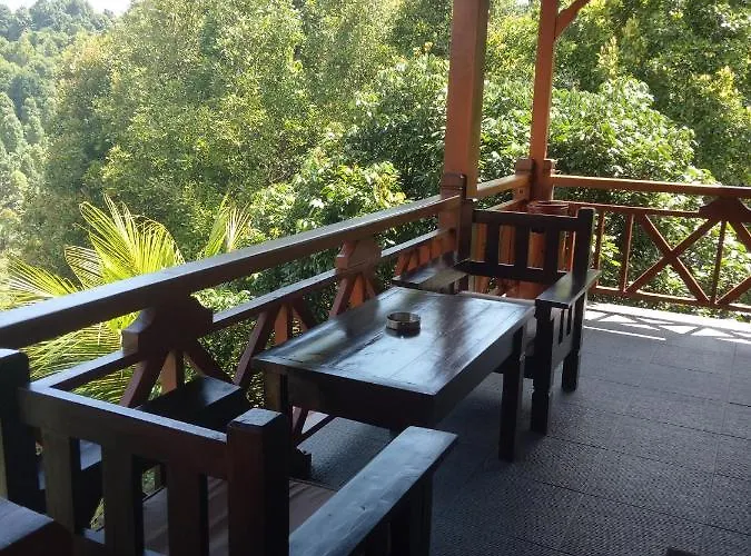 Gasthof Dua Bintang Munduk