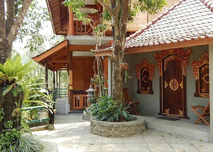 Dua Bintang Gasthof 4*