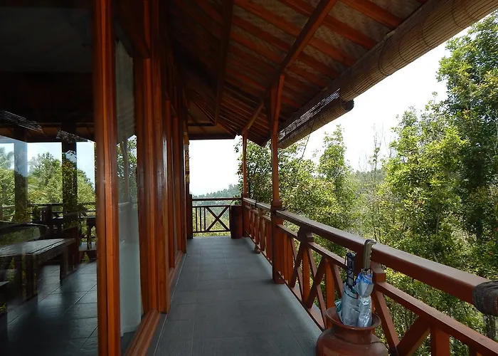 Dua Bintang Gasthof Munduk